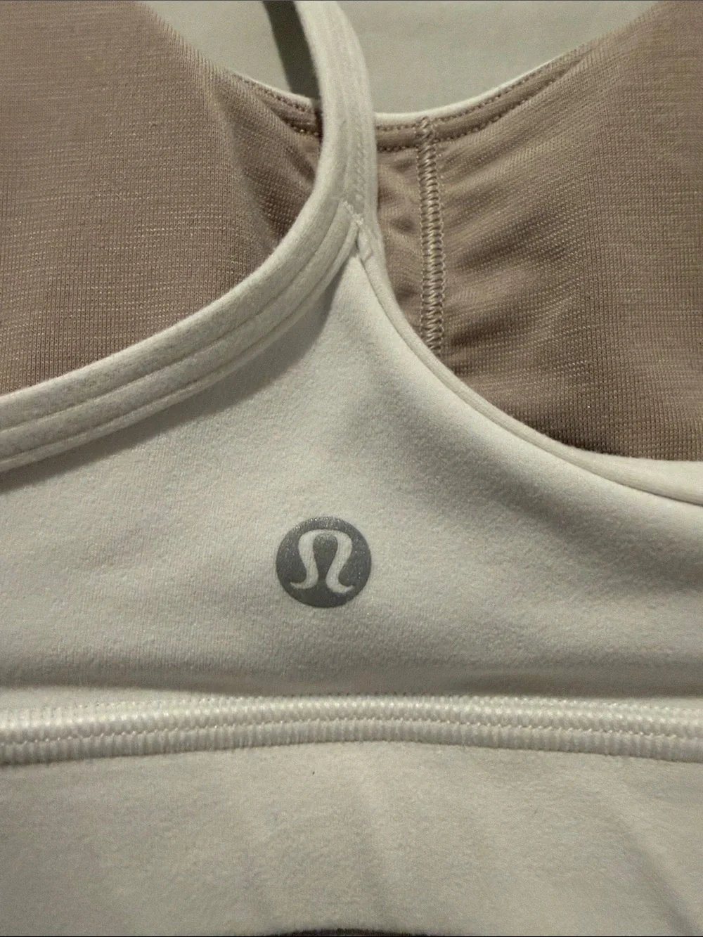 lululemon athletica flow Y White Racerback Sports Bra